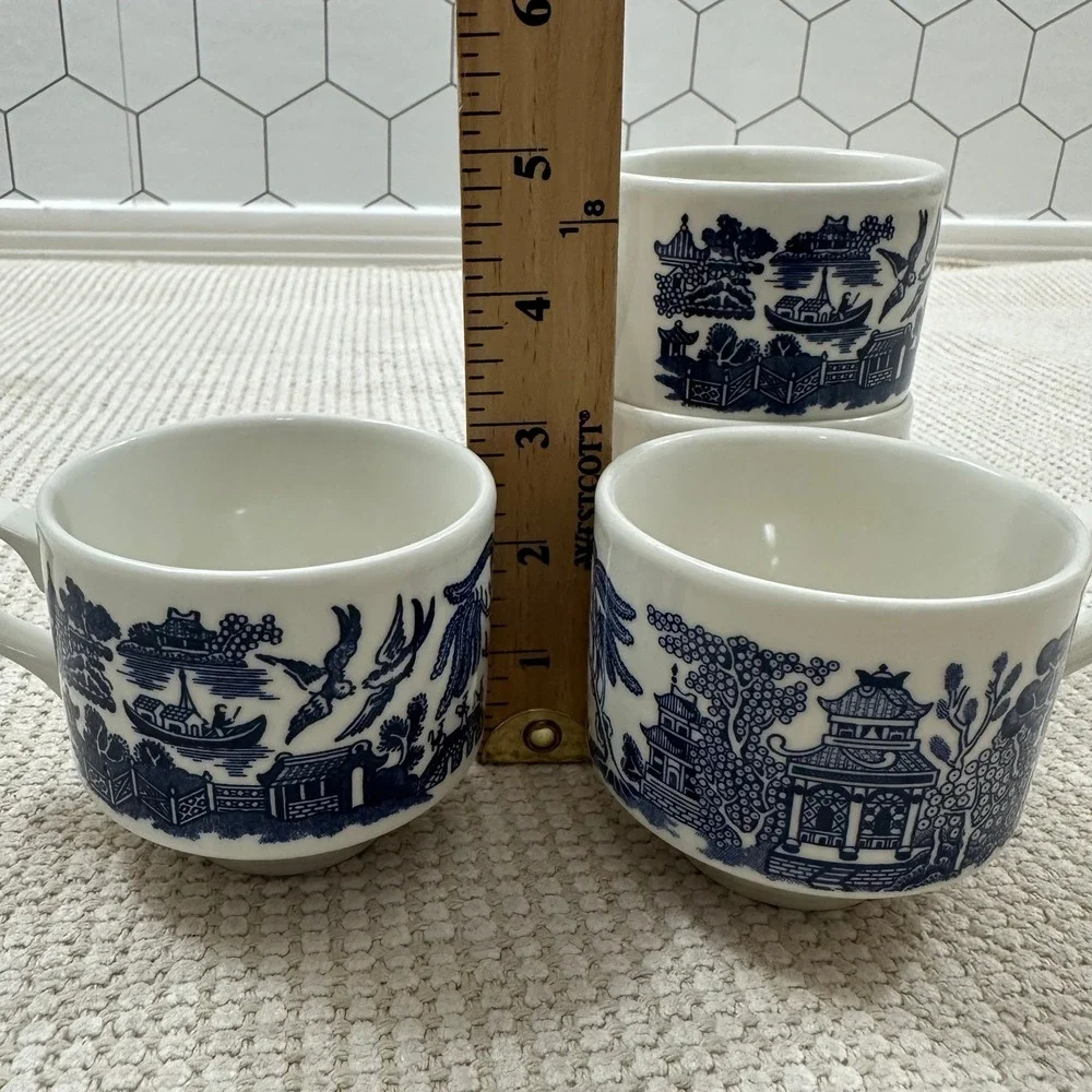 Vintage Blue Willow Tea Cups Set of 4‎ Made in England Blue White Chinoiserie
